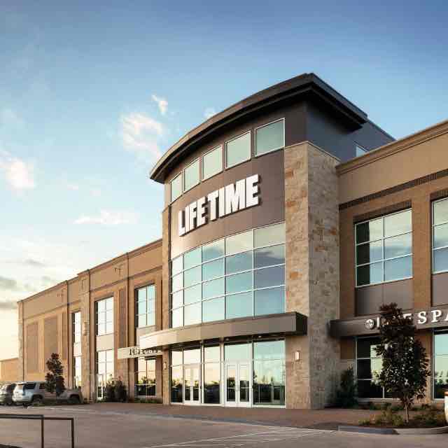 Building exterior at Life Time Franklin